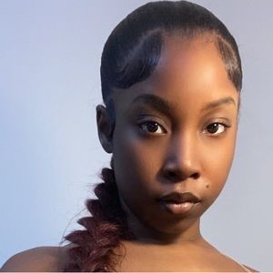 Meet your Posher, Tyeyanna